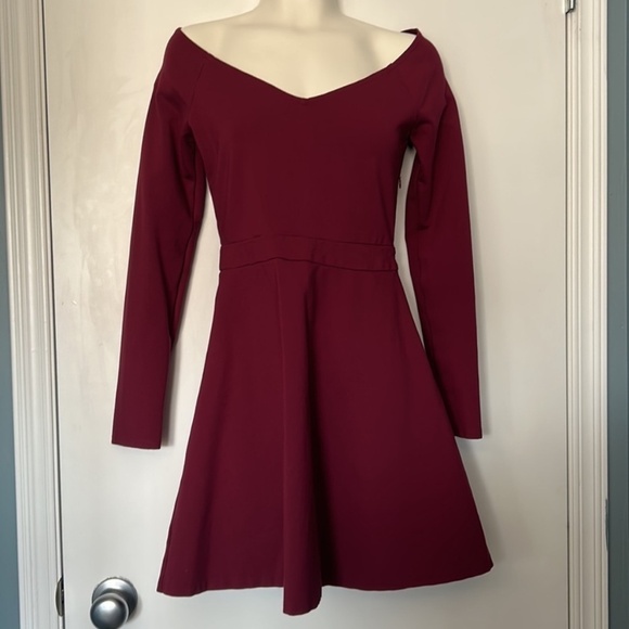 Sunday Best (Aritzia) Sparrow Long Sleeve Fit & Flare Mini Dress - Picture 2 of 13